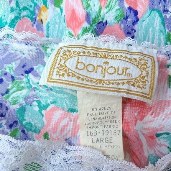 Bonjour Vintage Lace Trimed Nightie - Picture 7 of 7